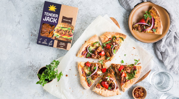 Vegan BBQ Jackfruit Pizza