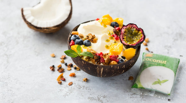Coconut Lychee Smoothie Bowl